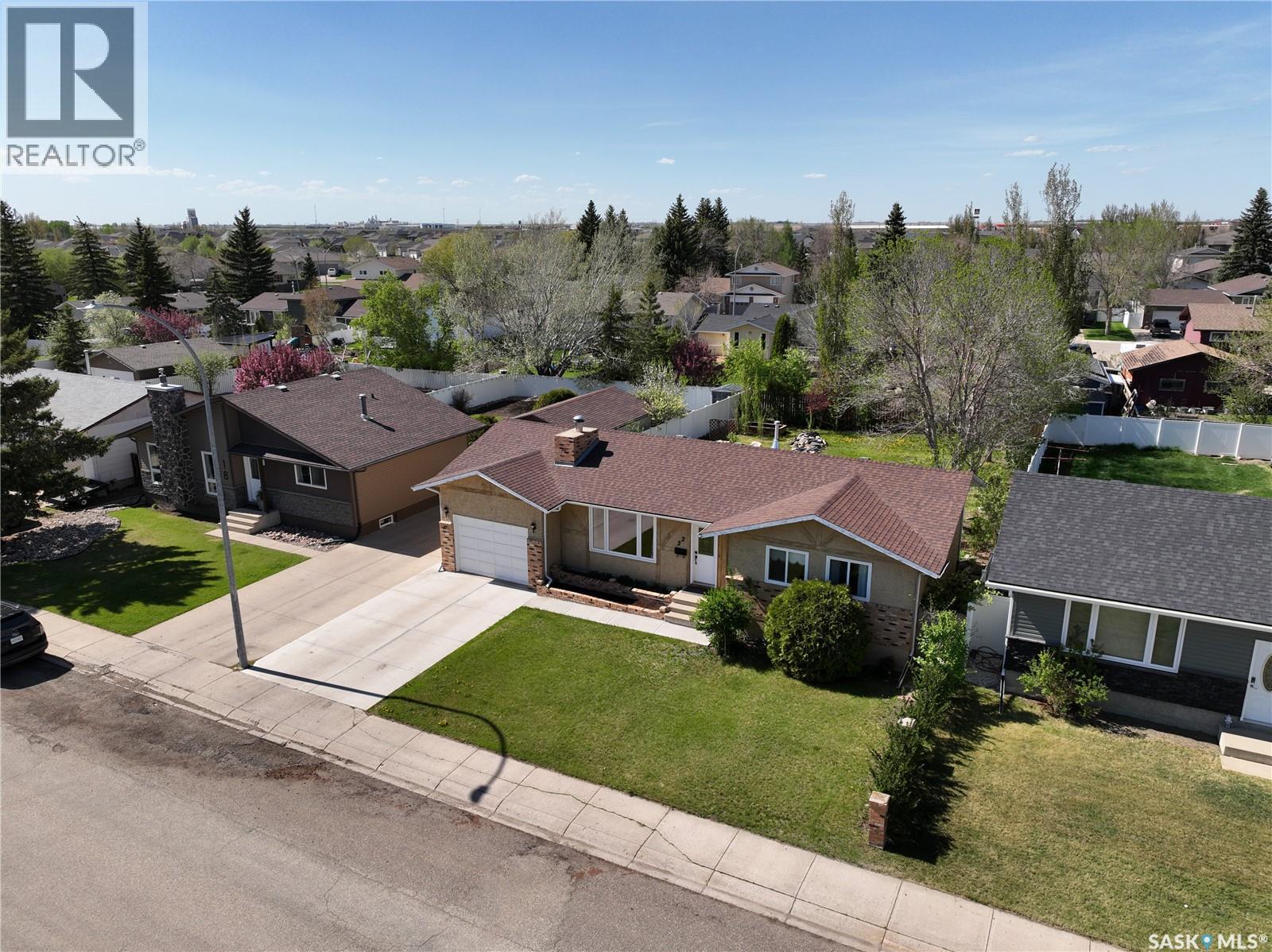 22 Edelweiss Crescent, Moose Jaw, Saskatchewan  S6J 1E5 - Photo 3 - SK041229