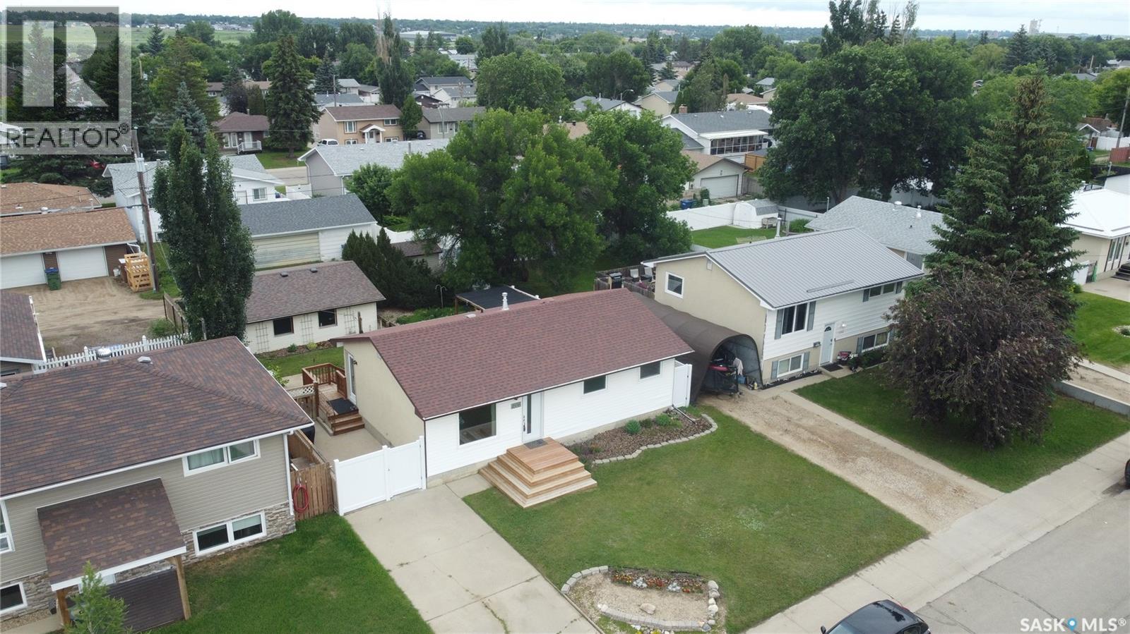 1538 Smith STREET, Moose Jaw, Saskatchewan