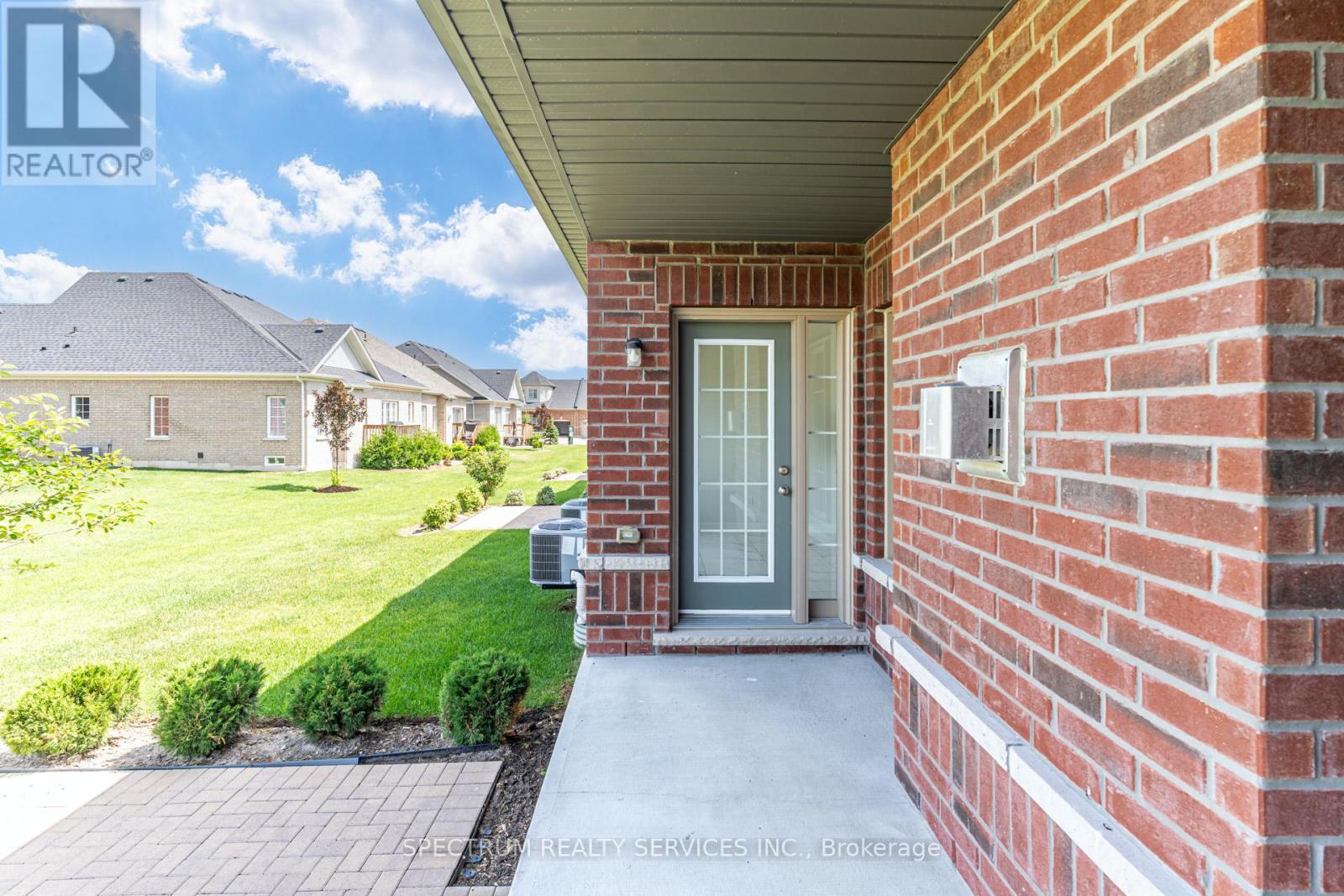 128 Degasperis Trail, Brampton, Ontario  L6R 4C7 - Photo 43 - W13517636