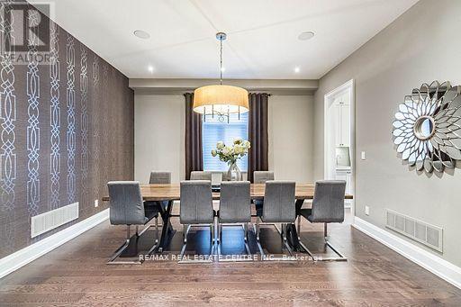 76 Ben Machree Drive, Mississauga, Ontario L5H 2S3 - Photo 8 - W13517646