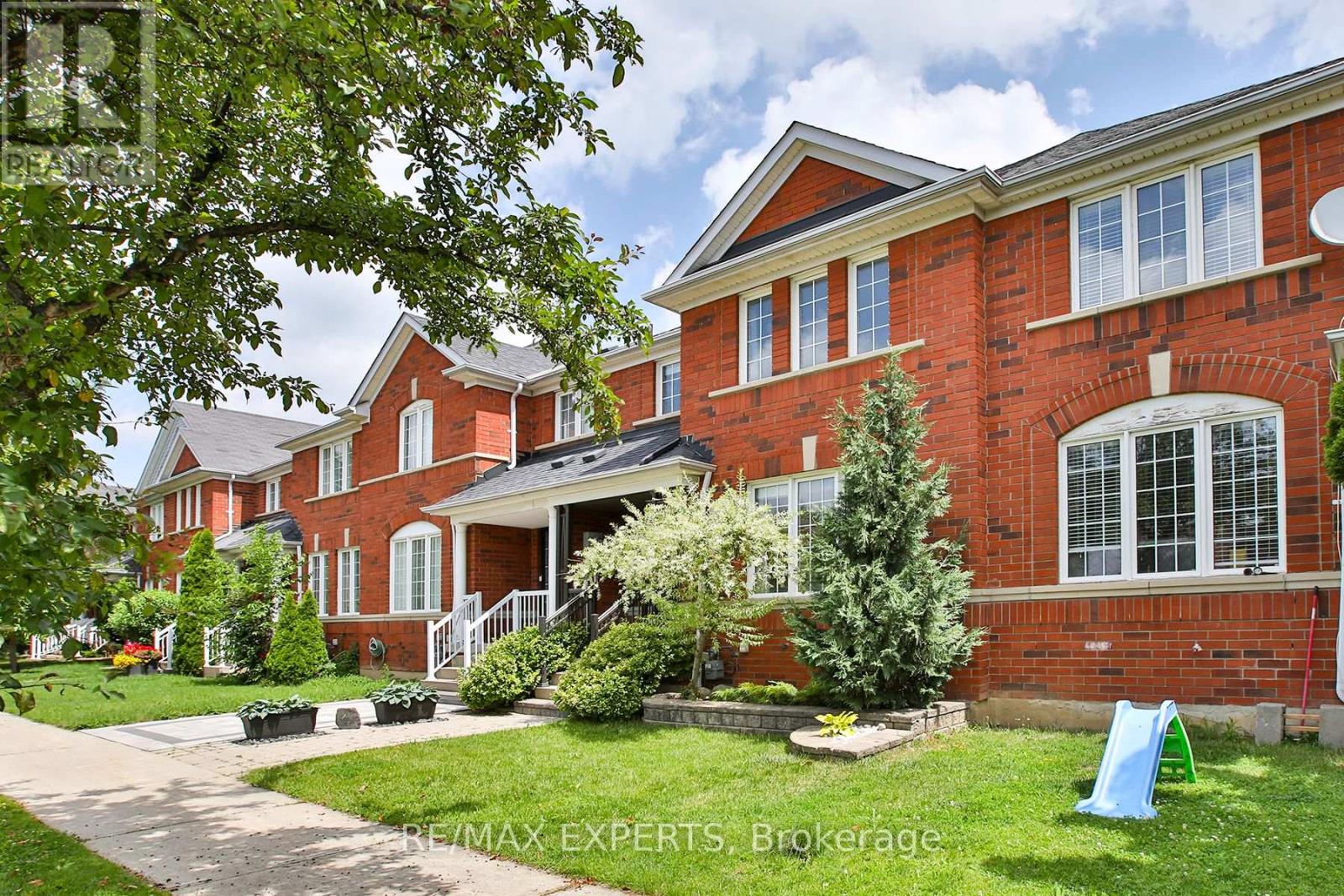 5887 Shelford Terrace, Mississauga, Ontario  L5M 6J9 - Photo 1 - W13517672