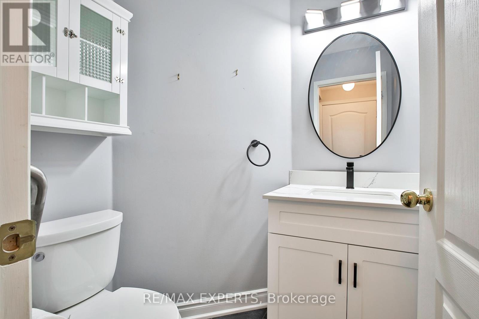 5887 Shelford Terrace, Mississauga, Ontario  L5M 6J9 - Photo 12 - W13517672