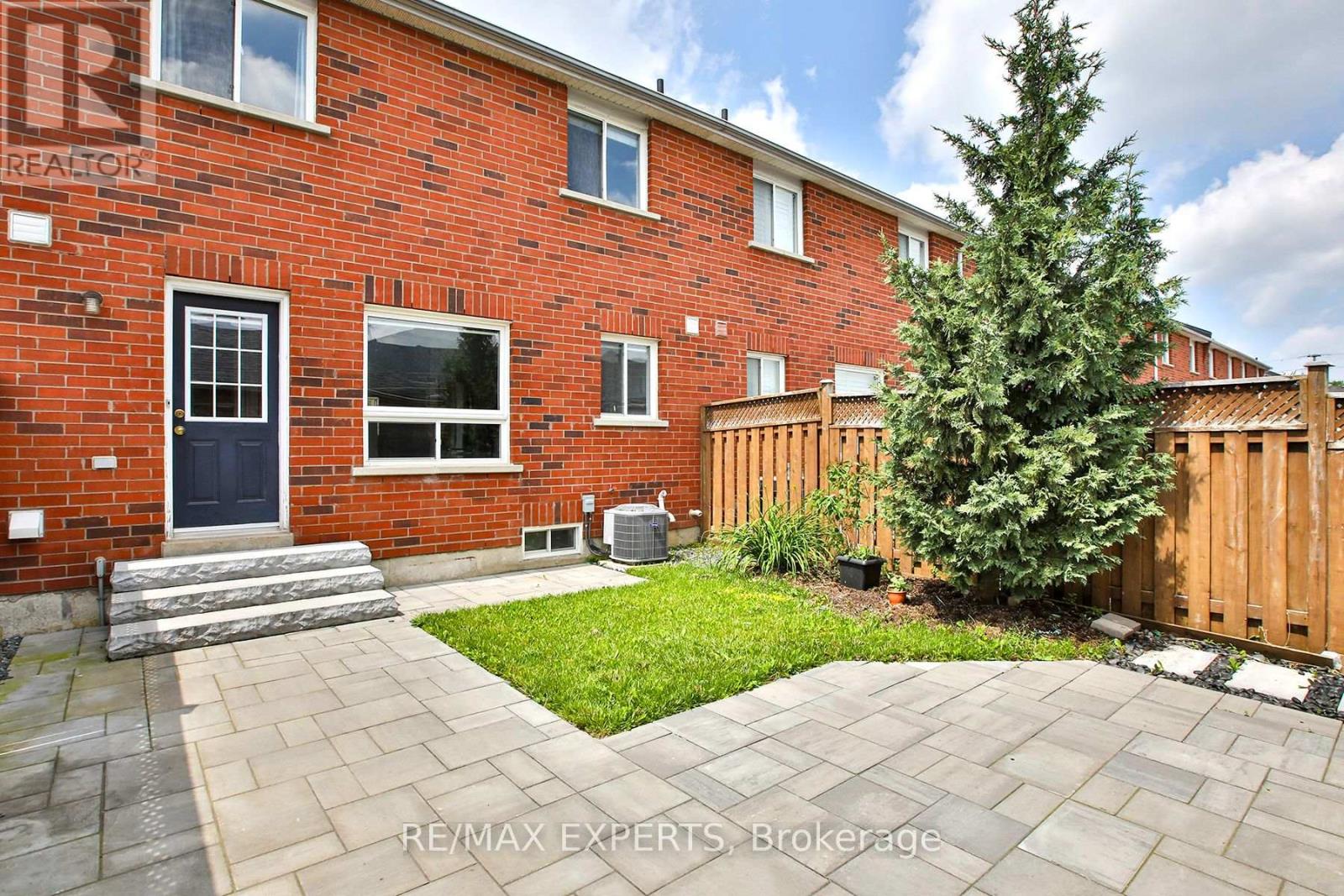 5887 Shelford Terrace, Mississauga, Ontario  L5M 6J9 - Photo 23 - W13517672