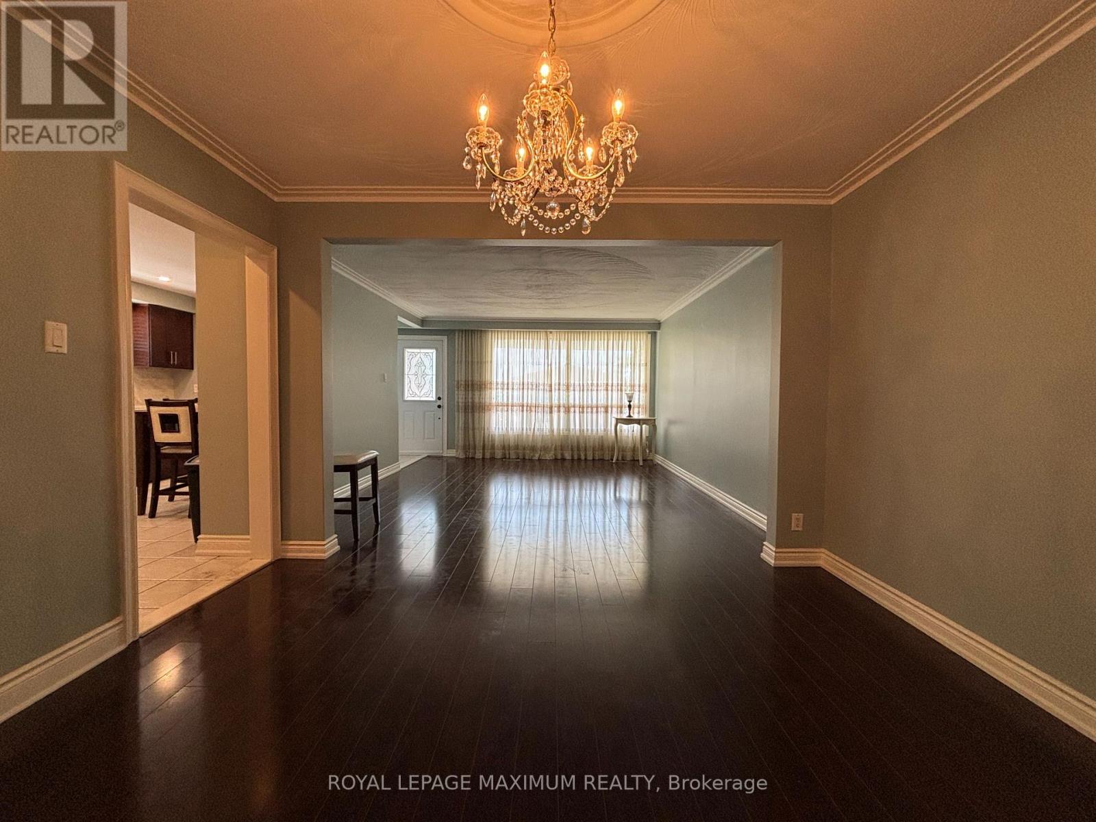 54 Hisey Crescent W, Toronto, Ontario  M3N 1V1 - Photo 8 - W13517708