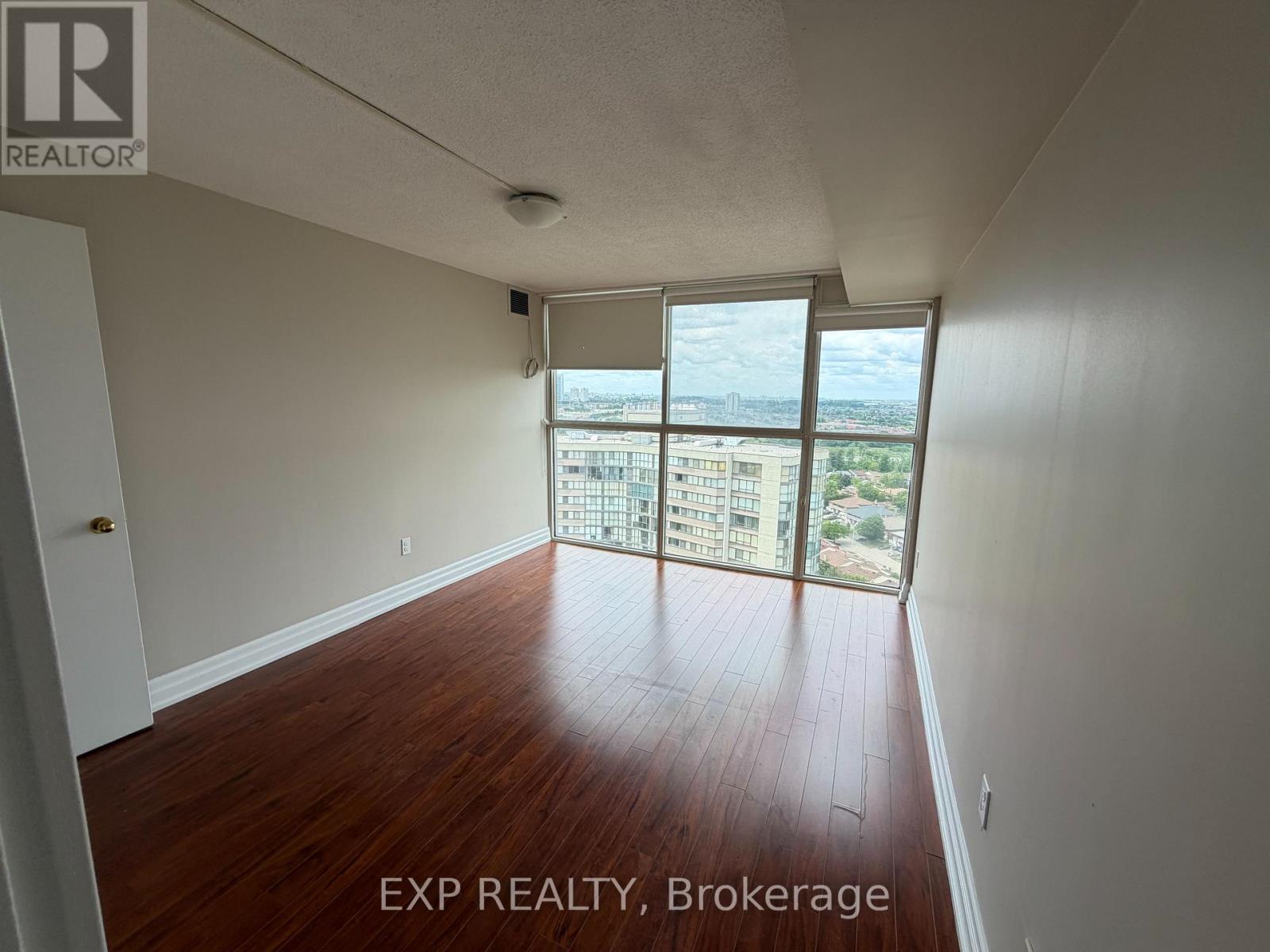 2405 - 4205 Shipp Drive, Mississauga, Ontario  L4Z 2Y9 - Photo 2 - W13517838