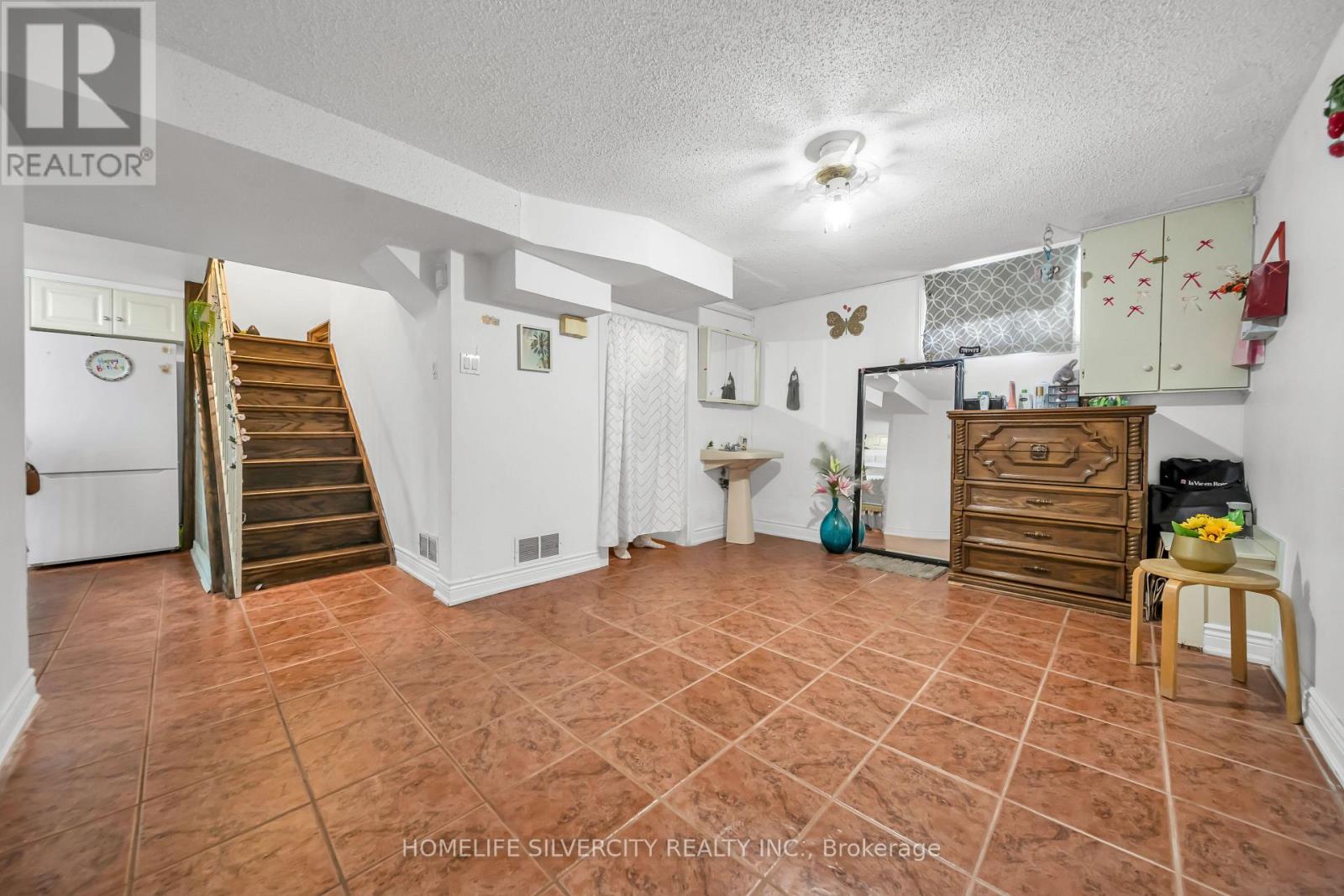 19 Pleasantview Avenue, Brampton, Ontario  L6X 1W5 - Photo 41 - W13517902