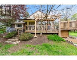 569 CRANE COURT, Burlington, Ontario