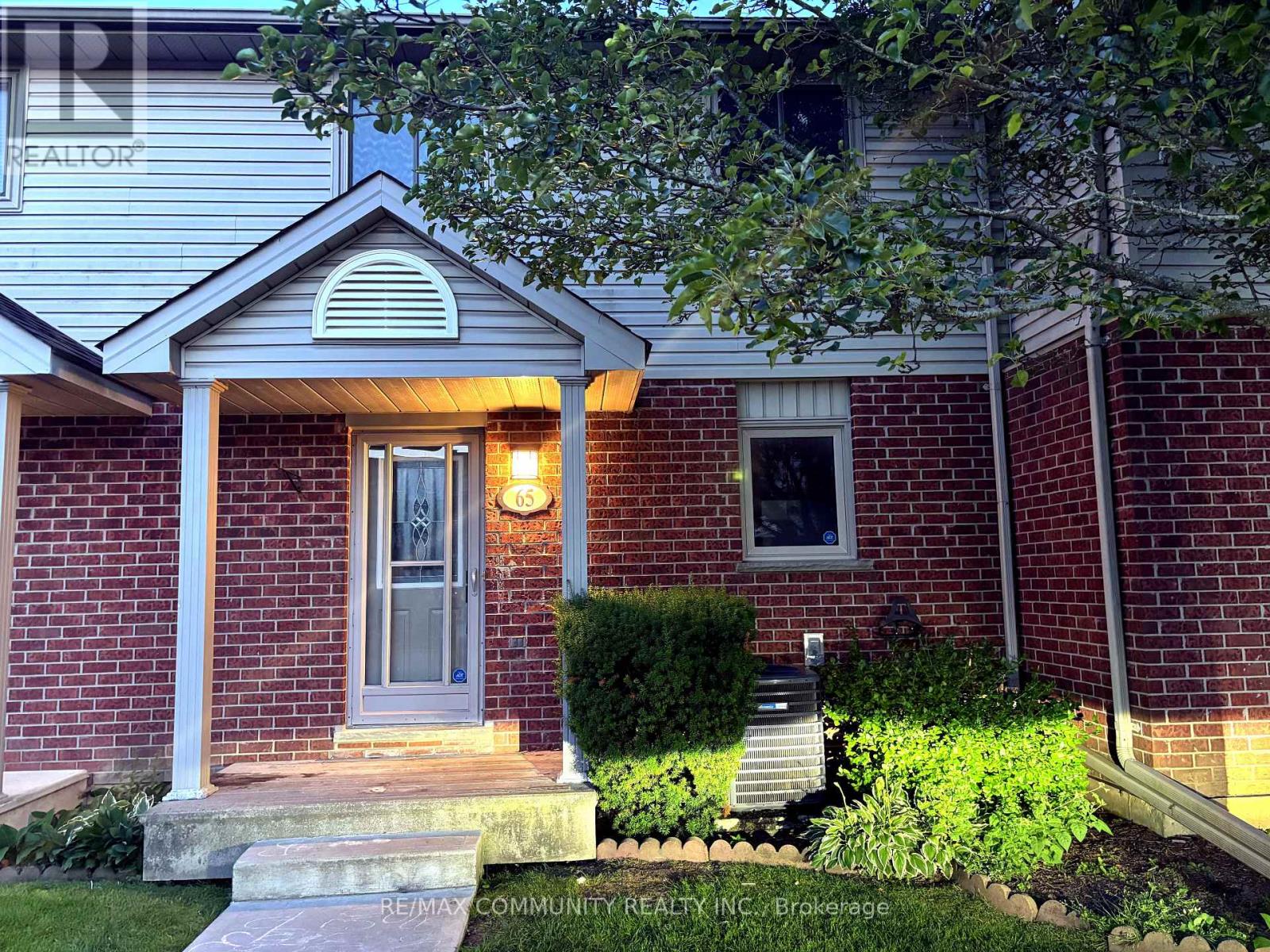 65 - 511 Admiral Drive W, London East, Ontario  N5V 4R4 - Photo 1 - X13517818