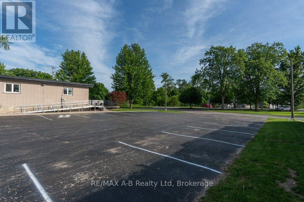 4 Mc Farlane Street, Stratford, Ontario  N5A 8B6 - Photo 14 - X13486212