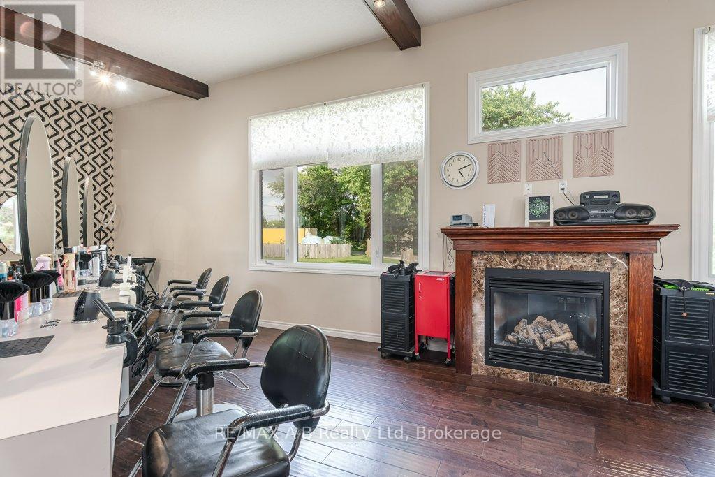 4 Mc Farlane Street, Stratford, Ontario  N5A 8B6 - Photo 25 - X13486212