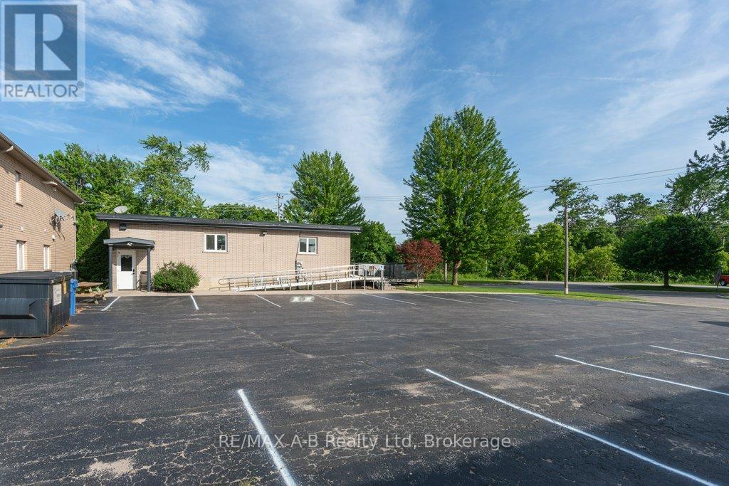 4 Mc Farlane Street, Stratford, Ontario  N5A 8B6 - Photo 13 - X13486212