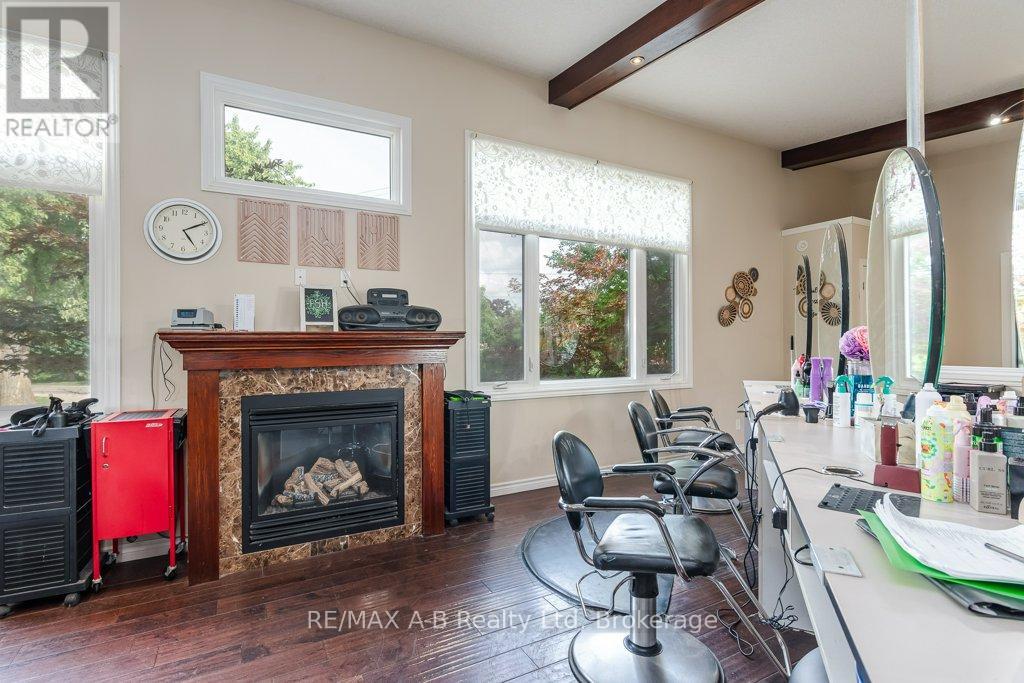 4 Mc Farlane Street, Stratford, Ontario  N5A 8B6 - Photo 24 - X13486212