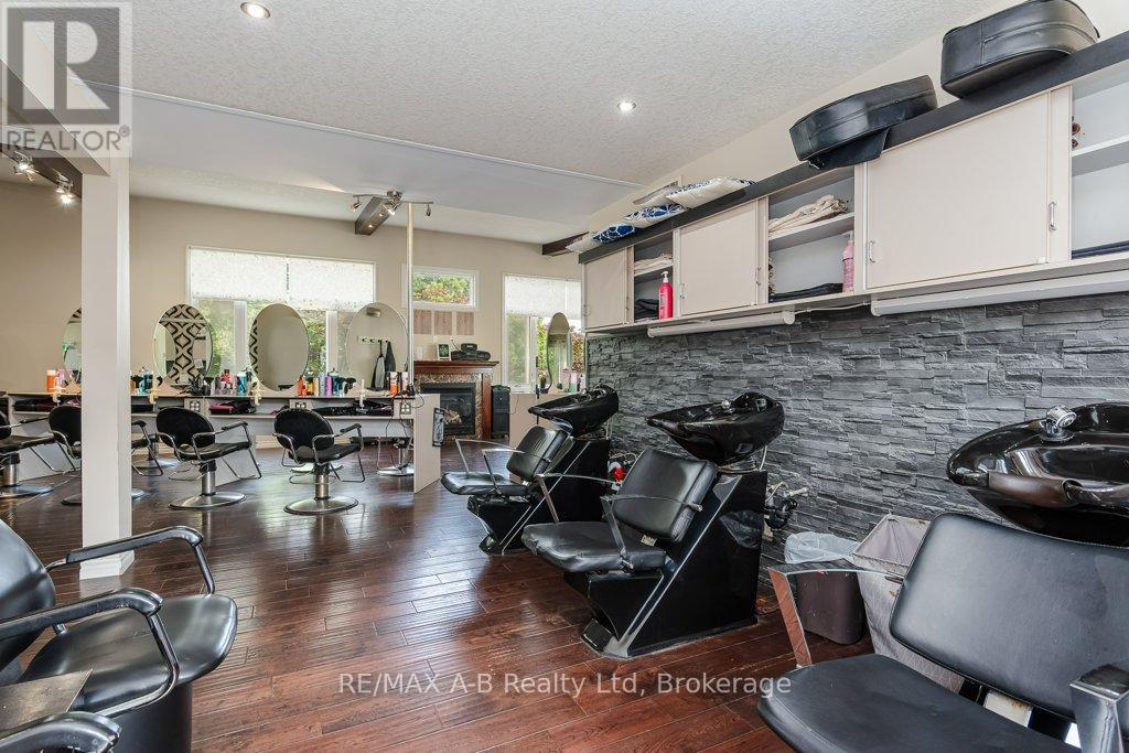 4 Mc Farlane Street, Stratford, Ontario  N5A 8B6 - Photo 28 - X13486212