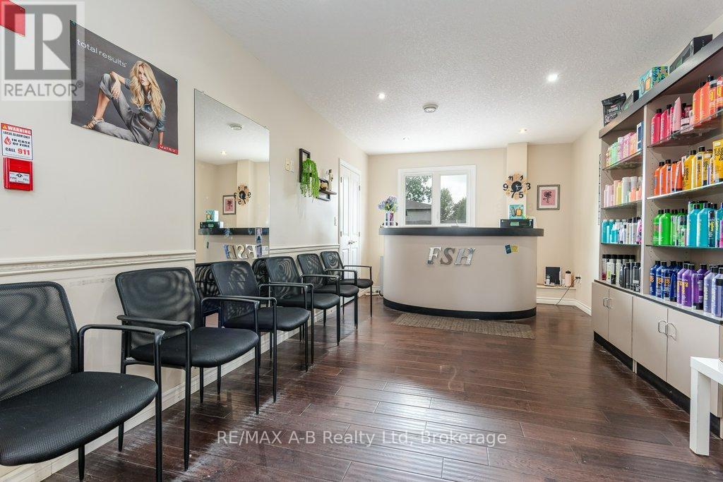 4 Mc Farlane Street, Stratford, Ontario  N5A 8B6 - Photo 30 - X13486212