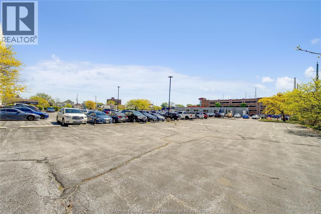 951 Goyeau Street, Windsor, Ontario  N9A 1E1 - Photo 21 - 26015901