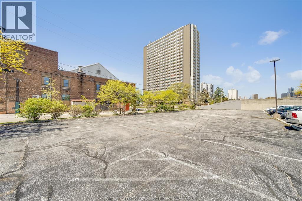 951 Goyeau Street, Windsor, Ontario  N9A 1E1 - Photo 24 - 26015901