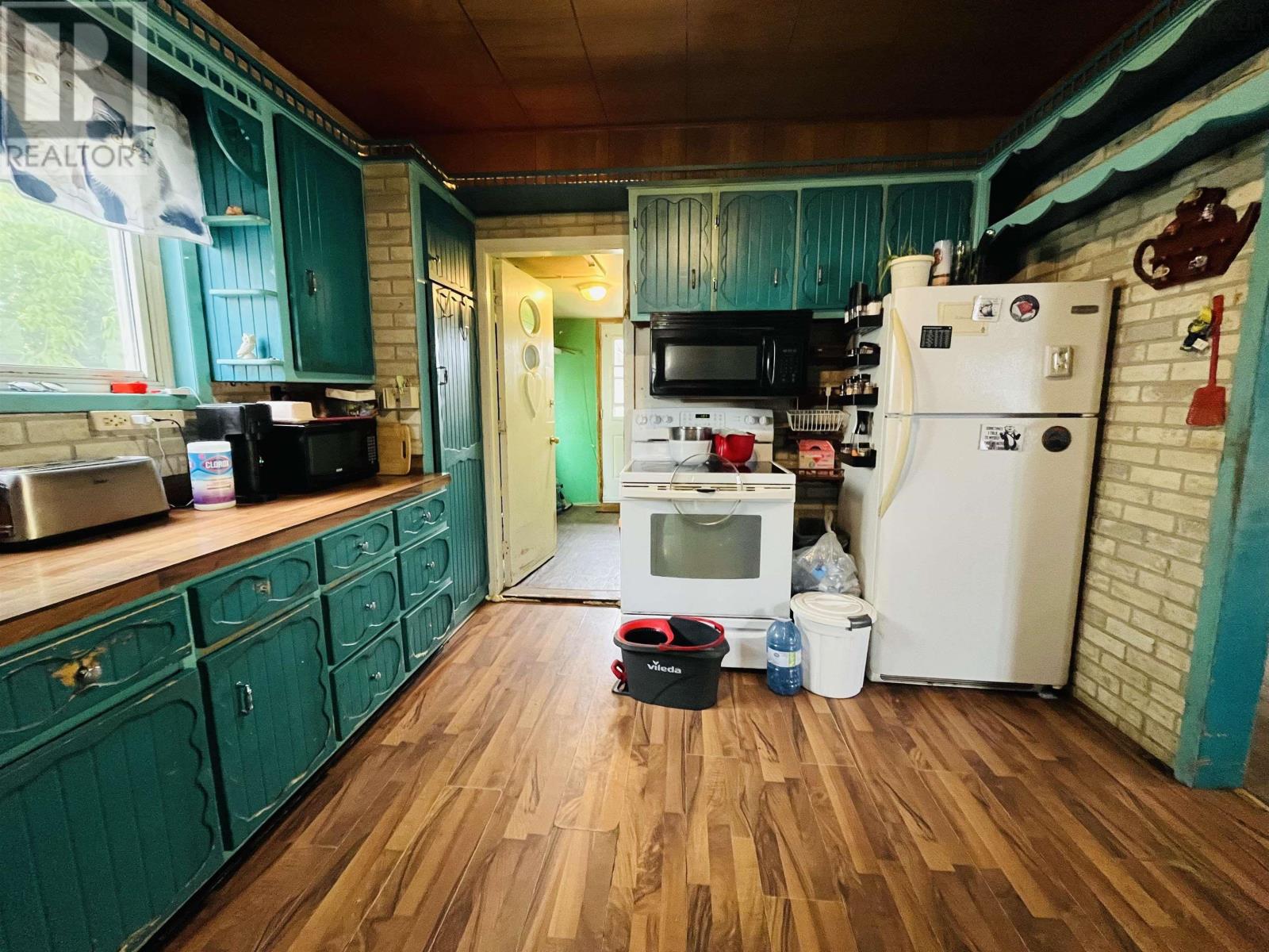 9 Dundonald Street, Amherst, Nova Scotia  B4H 1G8 - Photo 17 - 202616413
