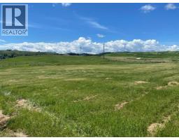 1040 Beaver Drive, Pincher Creek, Alberta
