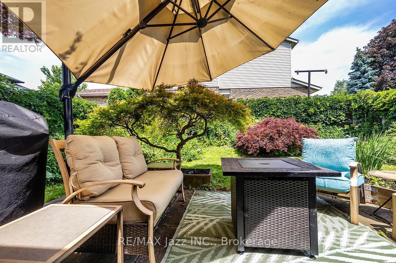 759 Cobblers Court, Pickering, Ontario  L1V 3S2 - Photo 35 - E13505380