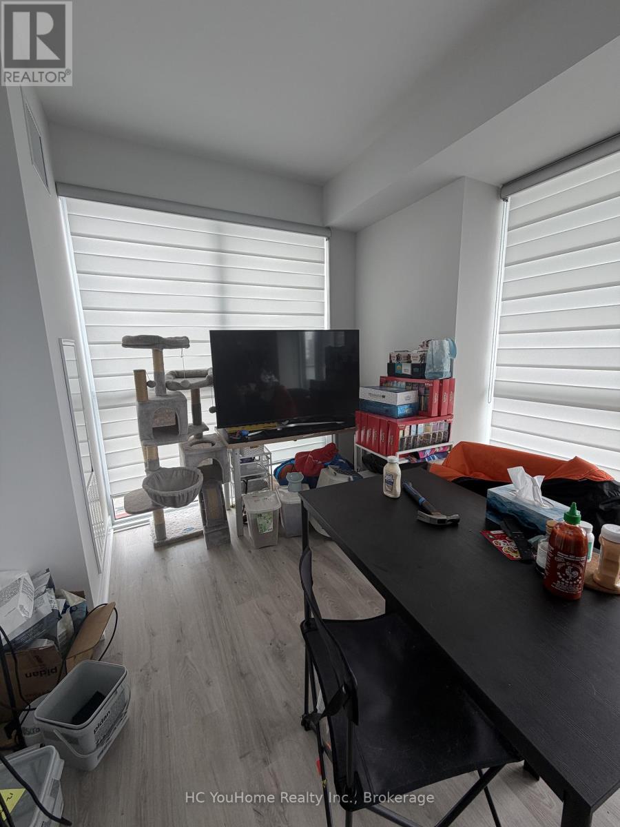 3411 - 430 Square One Drive, Mississauga, Ontario  L5B 0L6 - Photo 2 - W13517052