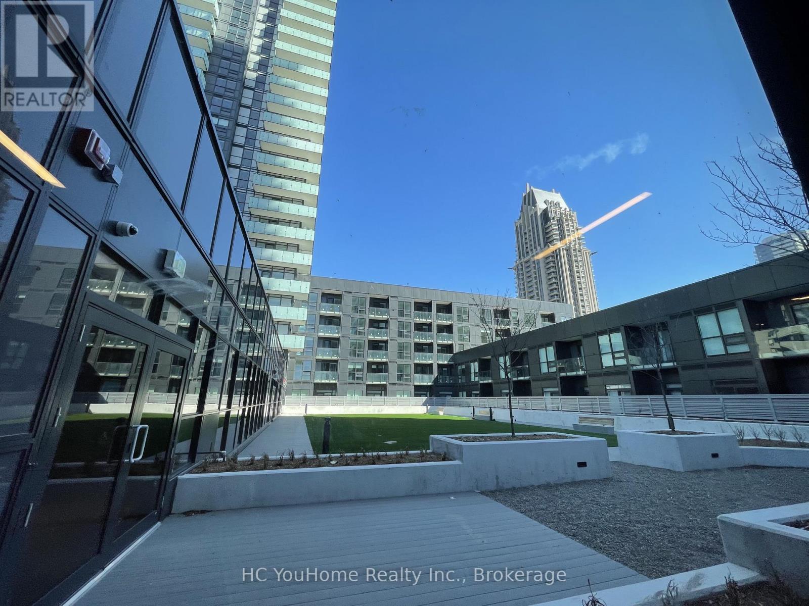 3411 - 430 Square One Drive, Mississauga, Ontario  L5B 0L6 - Photo 18 - W13517052