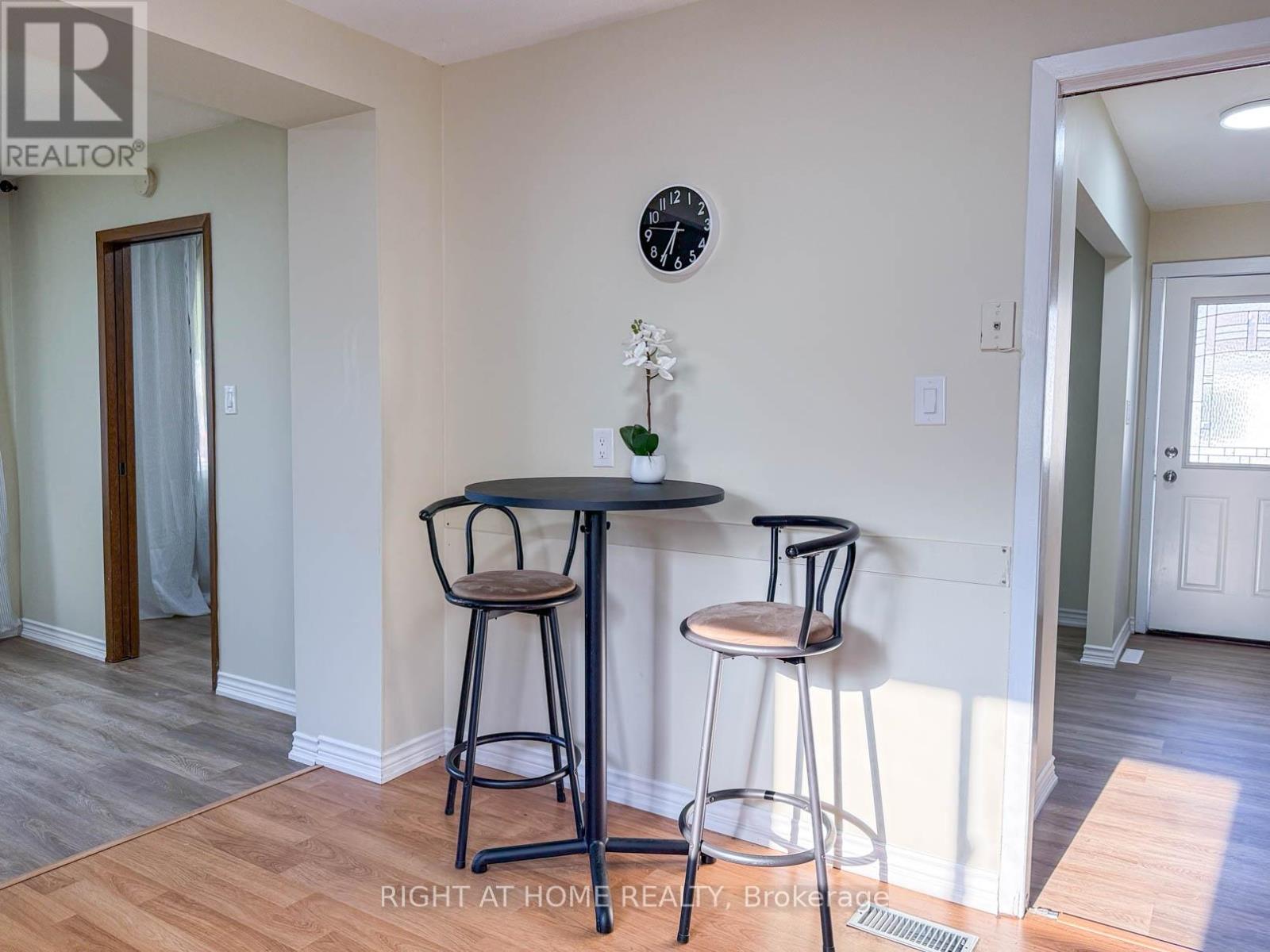 785 Ross Avenue, Sarnia, Ontario  N7T 7R1 - Photo 4 - X13146660