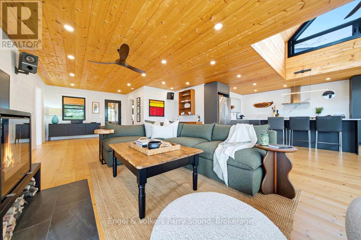 8 Island 65c (Rose Island), Carling, Ontario  P0G 1G0 - Photo 11 - X13518128