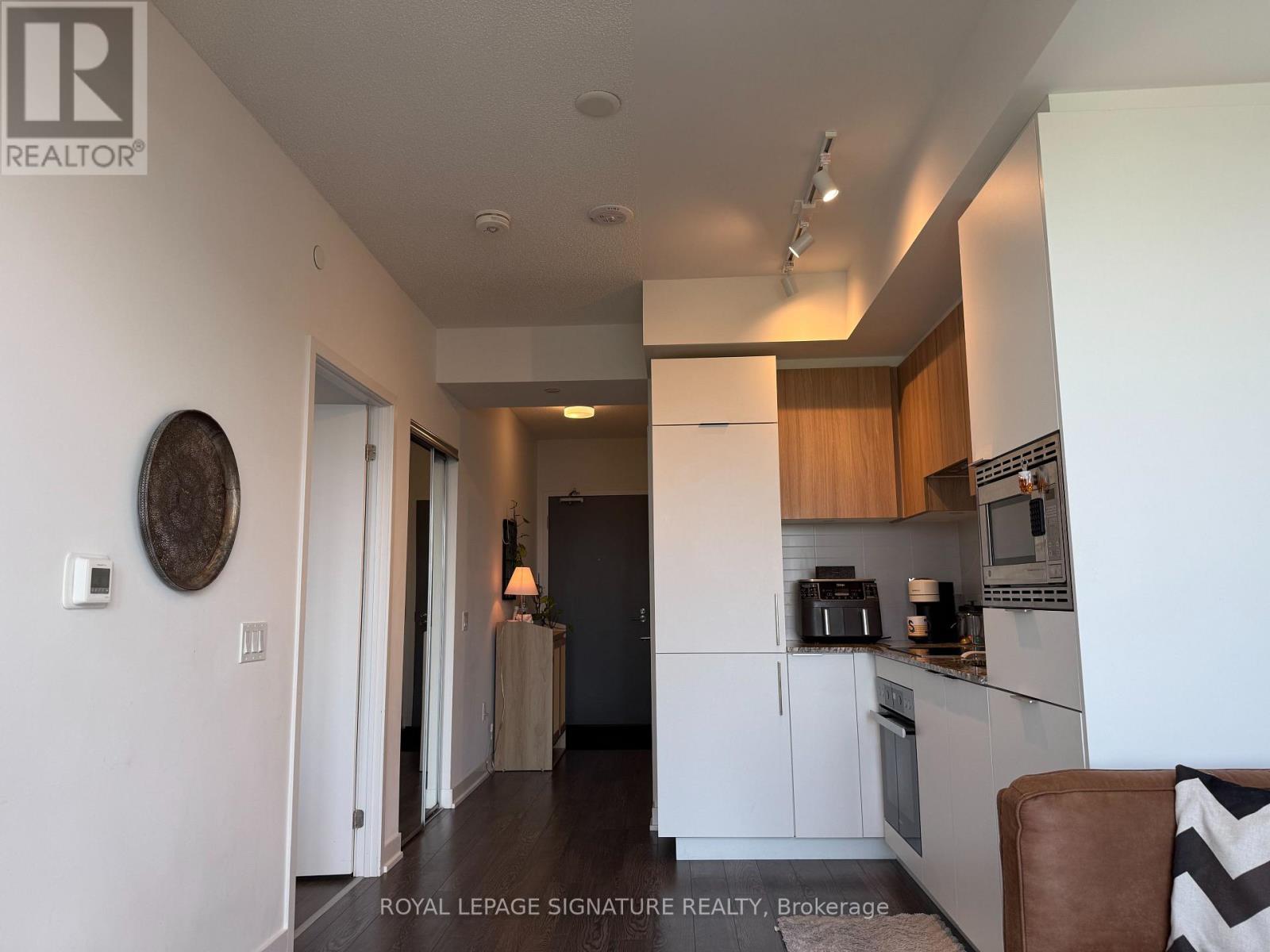 1609 - 50 O'neill Road, Toronto, Ontario  M3C 0H1 - Photo 7 - C13517972