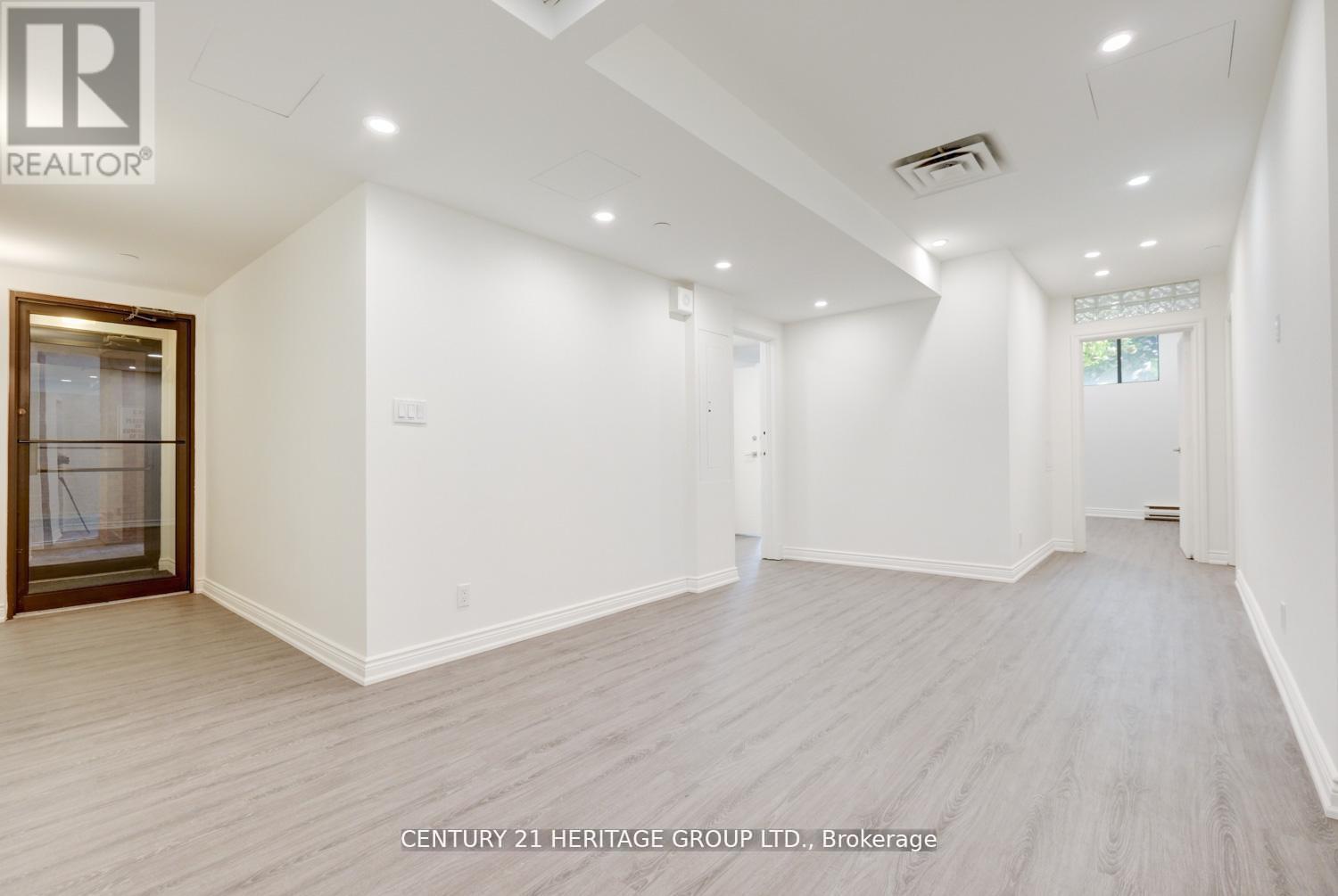 101 - 2900 Yonge Street, Toronto, Ontario M4N 3N8 - Photo 12 - C13517998