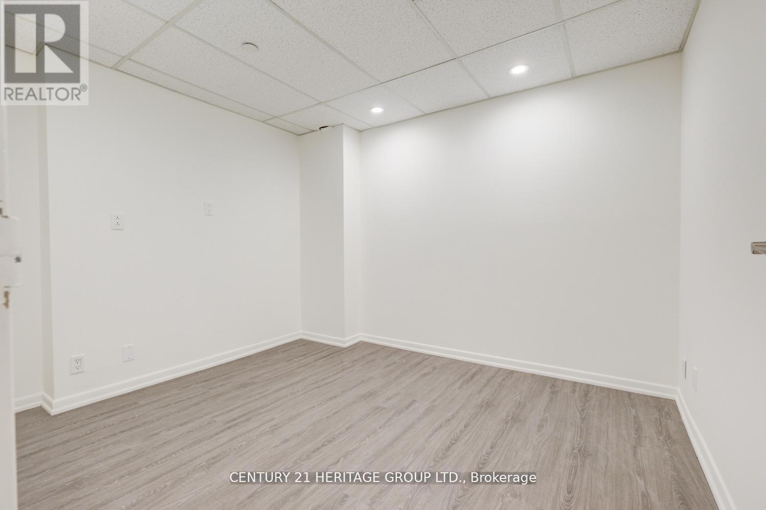 101 - 2900 Yonge Street, Toronto, Ontario M4N 3N8 - Photo 15 - C13517998
