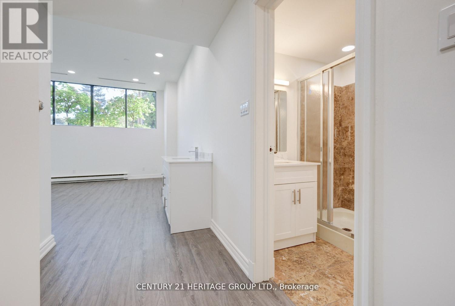 101 - 2900 Yonge Street, Toronto, Ontario M4N 3N8 - Photo 42 - C13517998