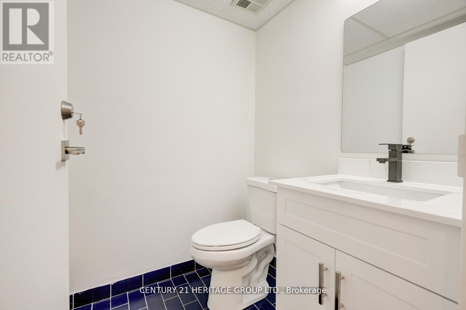 101 - 2900 Yonge Street, Toronto, Ontario M4N 3N8 - Photo 9 - C13517998