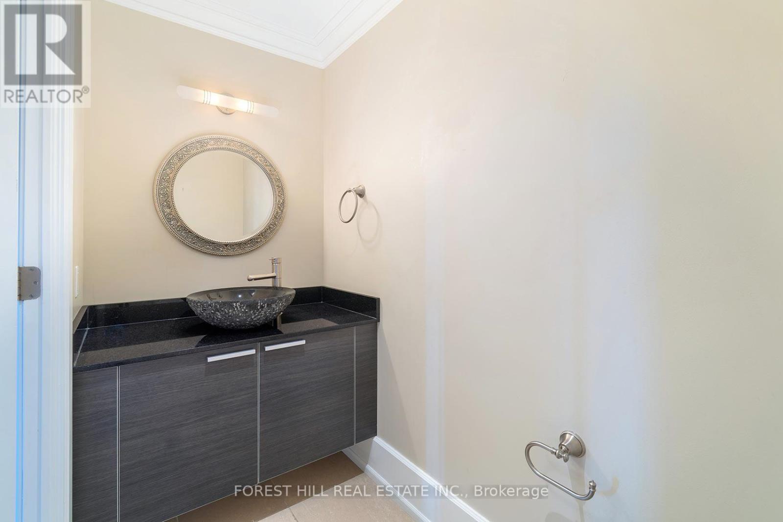 1402 - 660 Sheppard Avenue E, Toronto, Ontario  M2K 3E5 - Photo 23 - C13518038