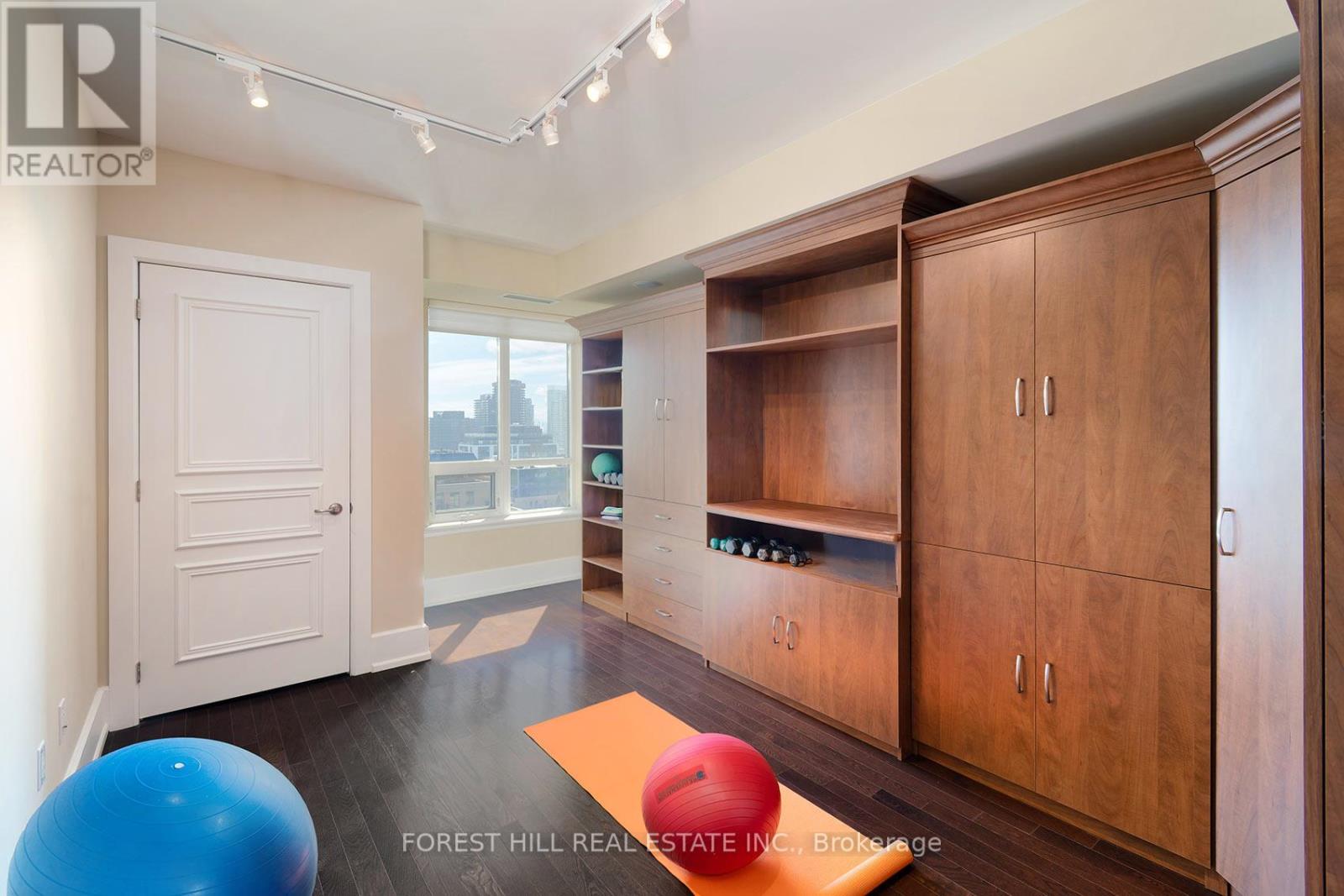 1402 - 660 Sheppard Avenue E, Toronto, Ontario  M2K 3E5 - Photo 32 - C13518038