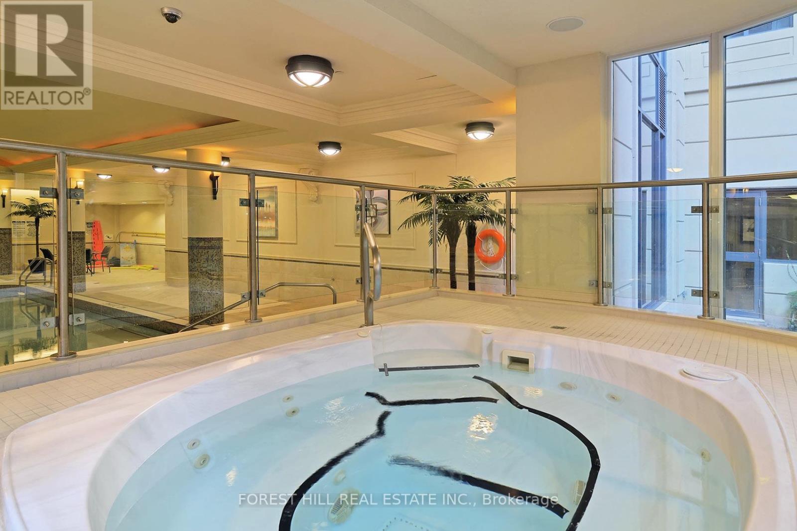 1402 - 660 Sheppard Avenue E, Toronto, Ontario  M2K 3E5 - Photo 39 - C13518038