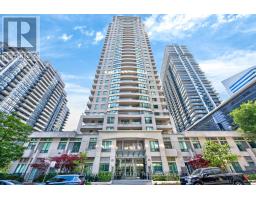 808 - 23 HOLLYWOOD AVENUE, Toronto, Ontario