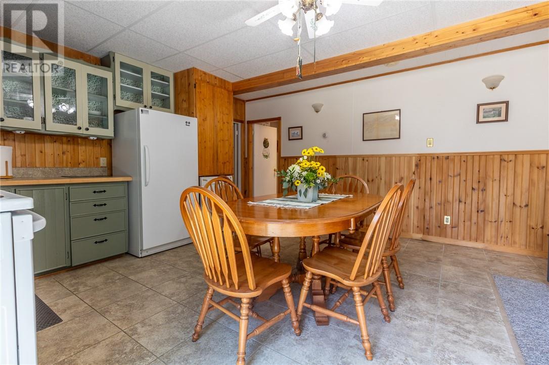 55 Beauchamp Drive, Espanola, Ontario  P5E 1R1 - Photo 11 - 2128983