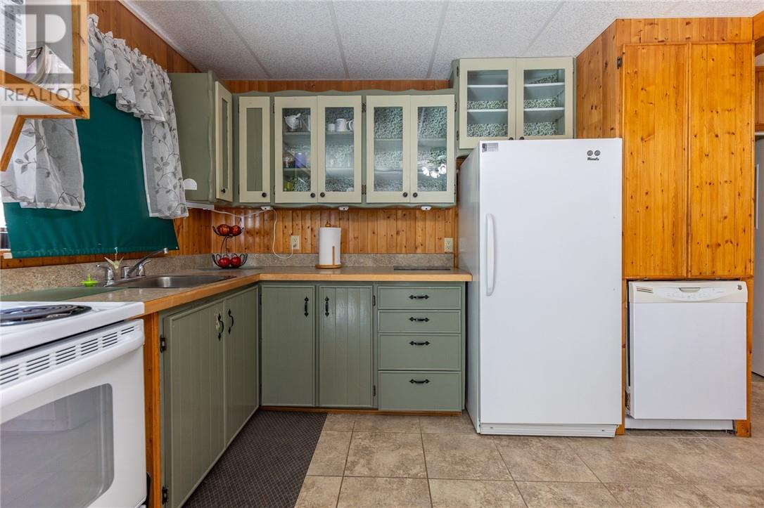55 Beauchamp Drive, Espanola, Ontario  P5E 1R1 - Photo 13 - 2128983