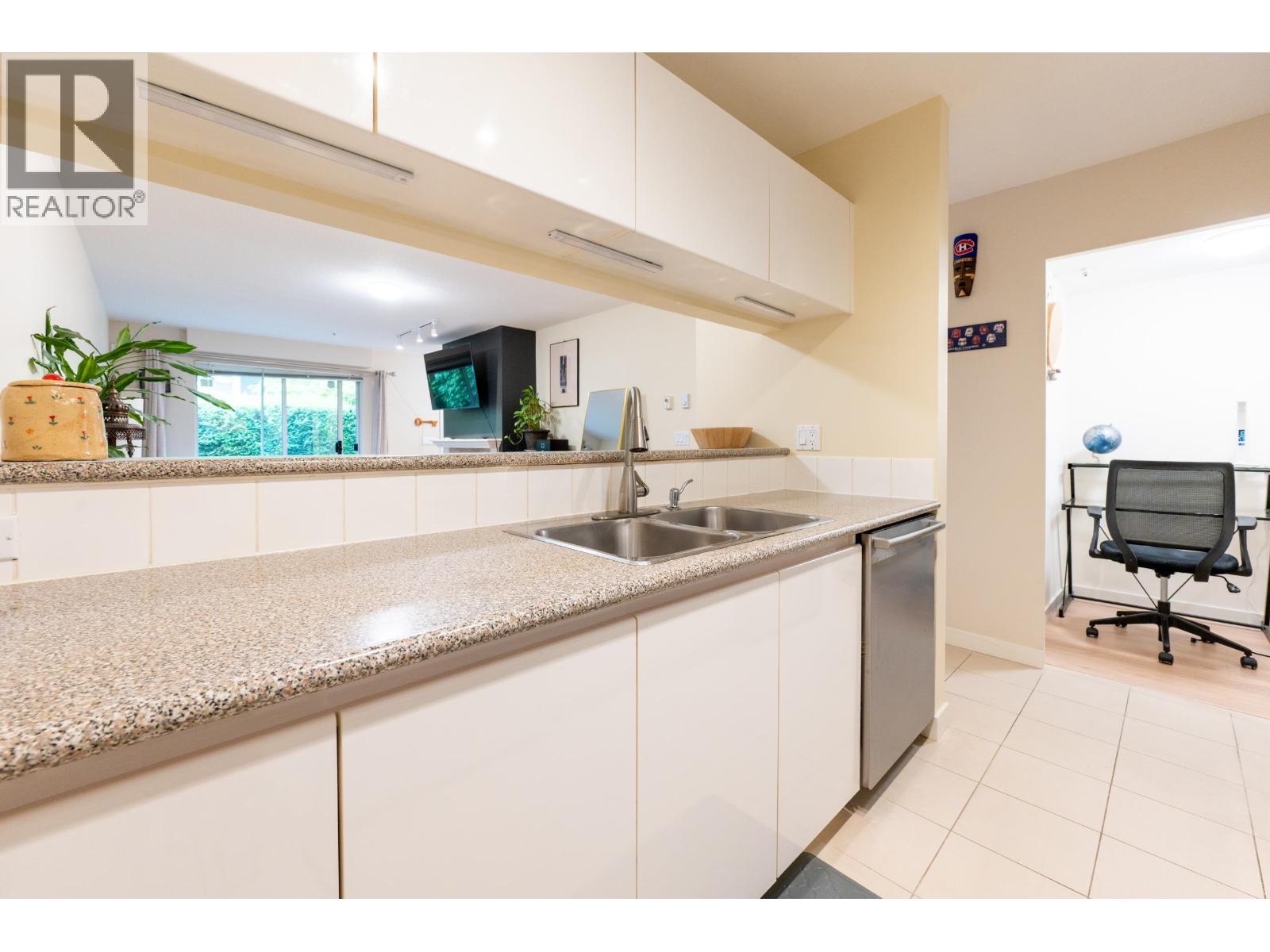 1 1386 W 6th Avenue, Vancouver, British Columbia  V6H 1A7 - Photo 12 - R3142292