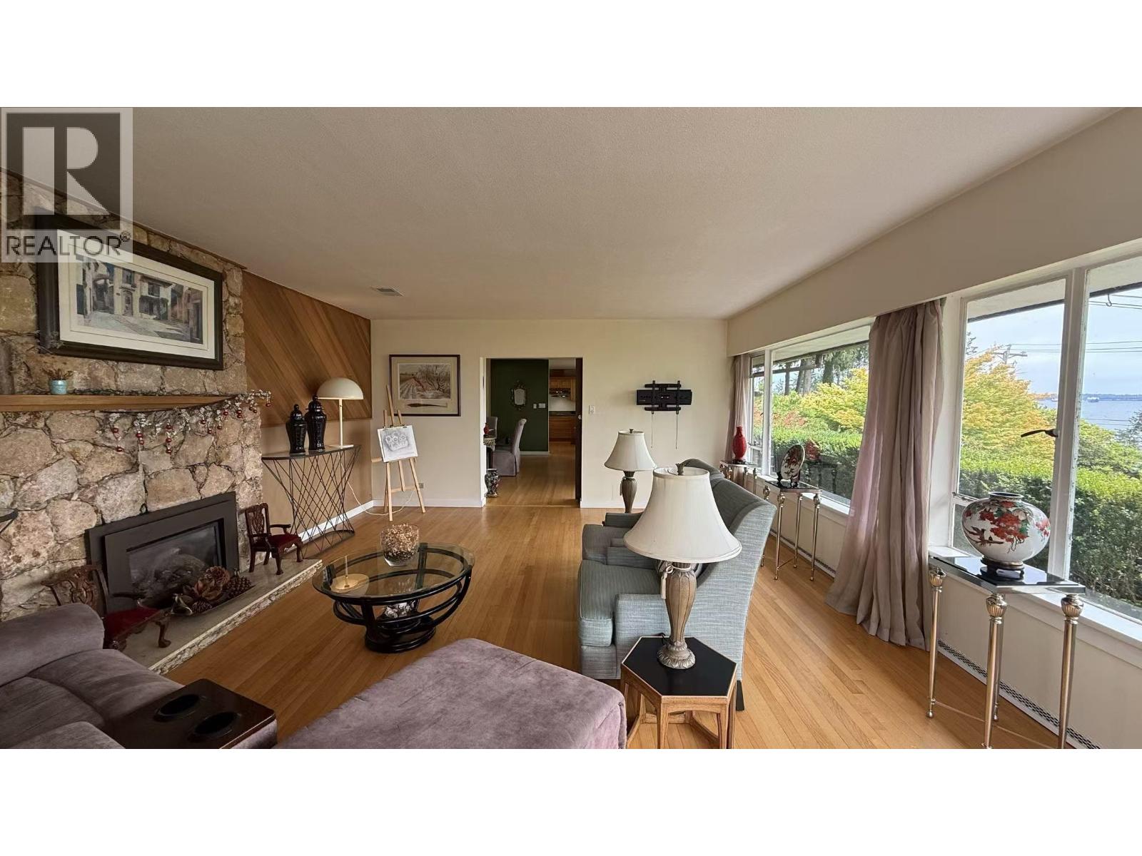 3863 Marine Drive, West Vancouver, British Columbia  V7V 1N3 - Photo 4 - R3142316