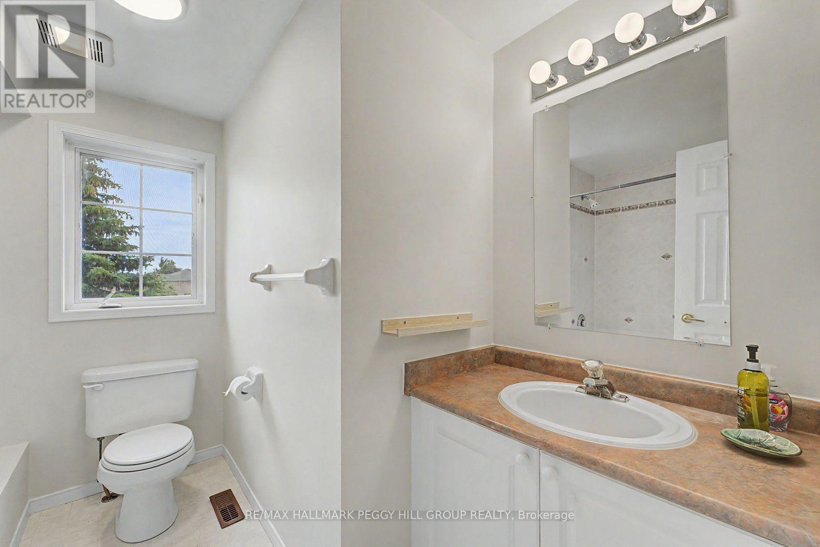 334 Dunsmore Lane, Barrie, Ontario  L4M 7B2 - Photo 10 - S13518072