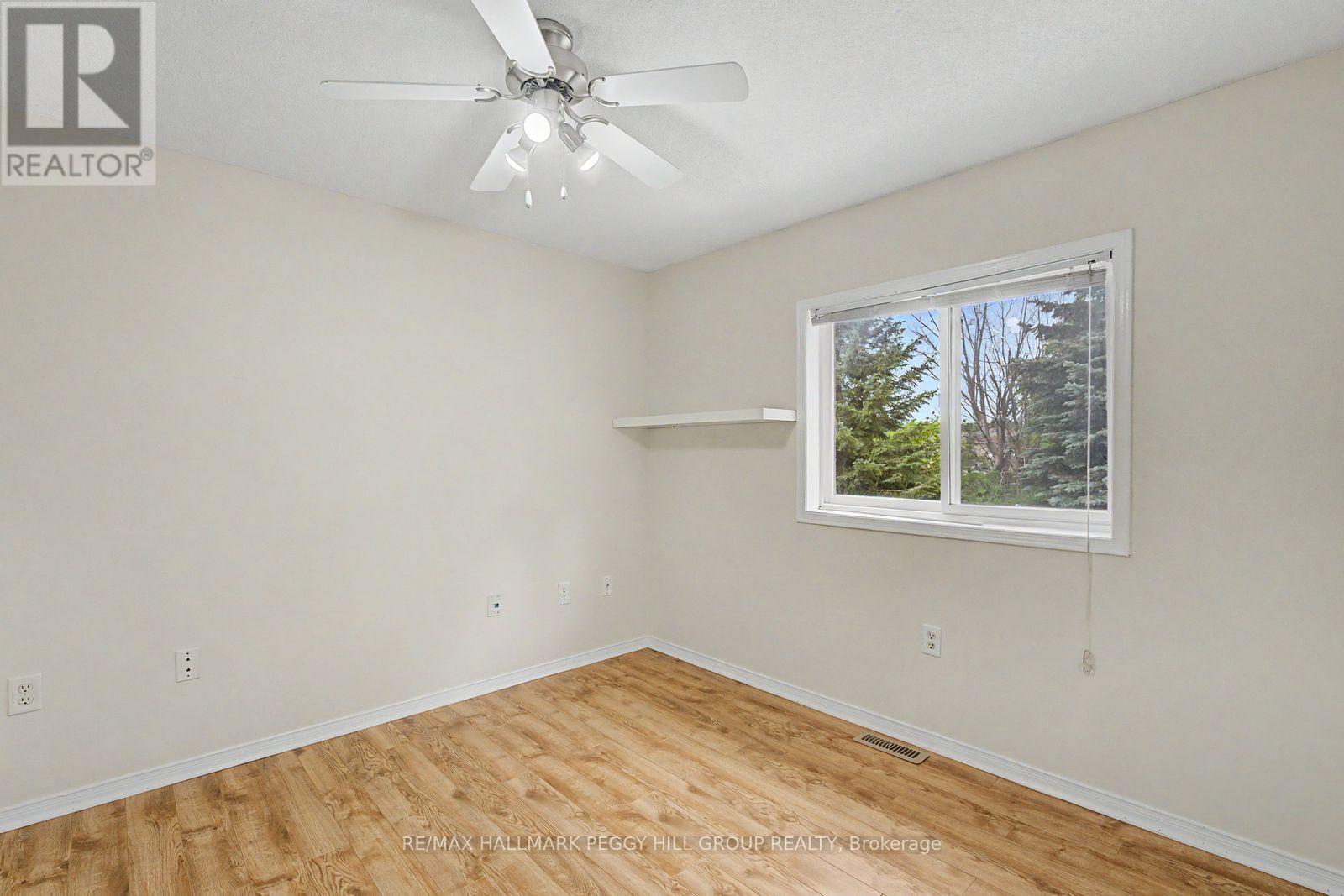 334 Dunsmore Lane, Barrie, Ontario  L4M 7B2 - Photo 7 - S13518072