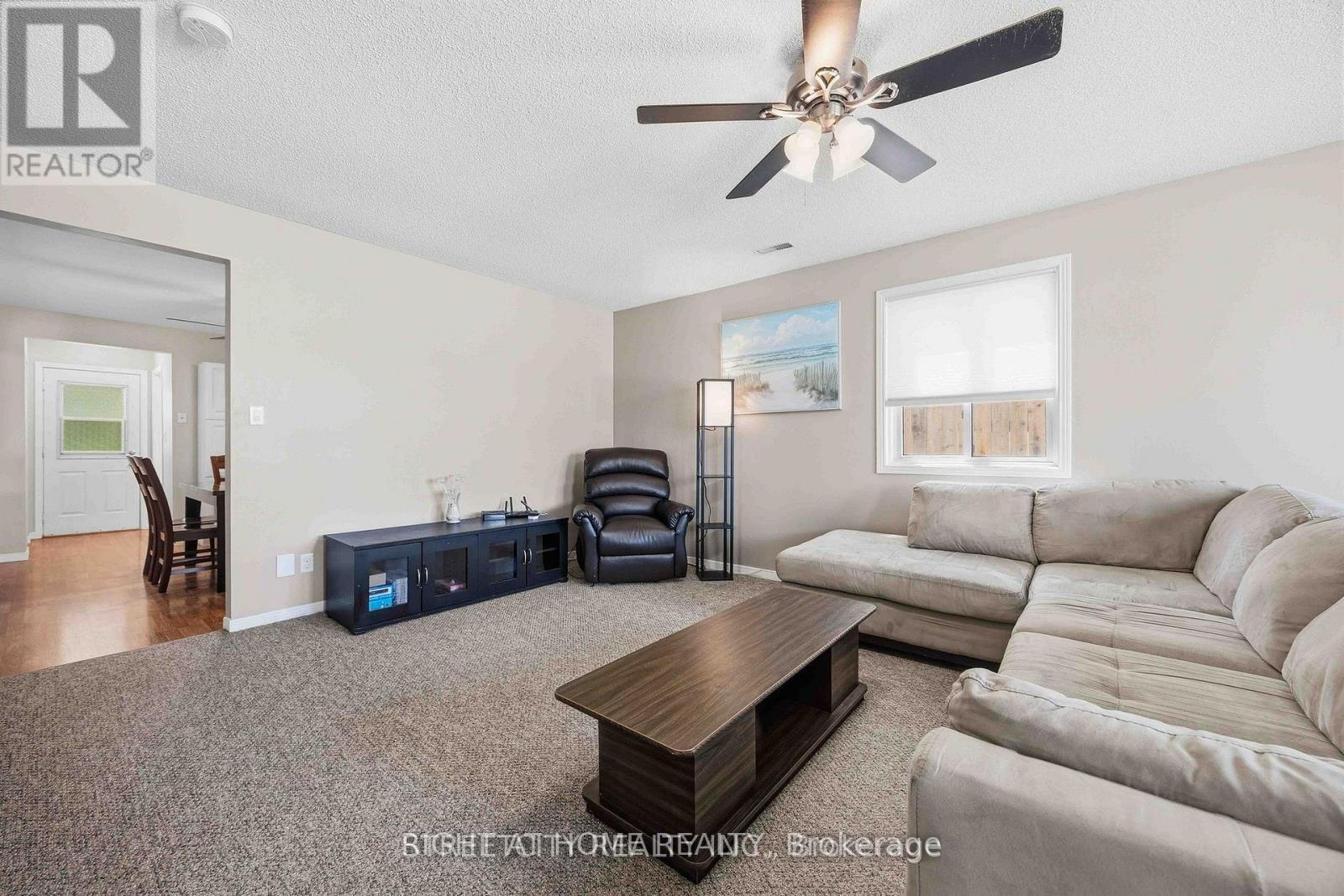 502 Plympton Street, Plympton-Wyoming (Plympton Wyoming), Ontario  N0N 1T0 - Photo 8 - X13415398