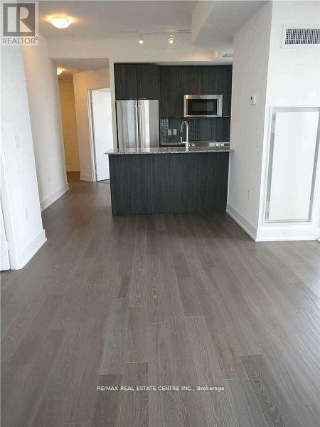 2004 - 20 Shore Breeze Drive, Toronto, Ontario  M8V 1A1 - Photo 3 - W13517974