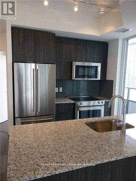 2004 - 20 Shore Breeze Drive, Toronto, Ontario  M8V 1A1 - Photo 4 - W13517974