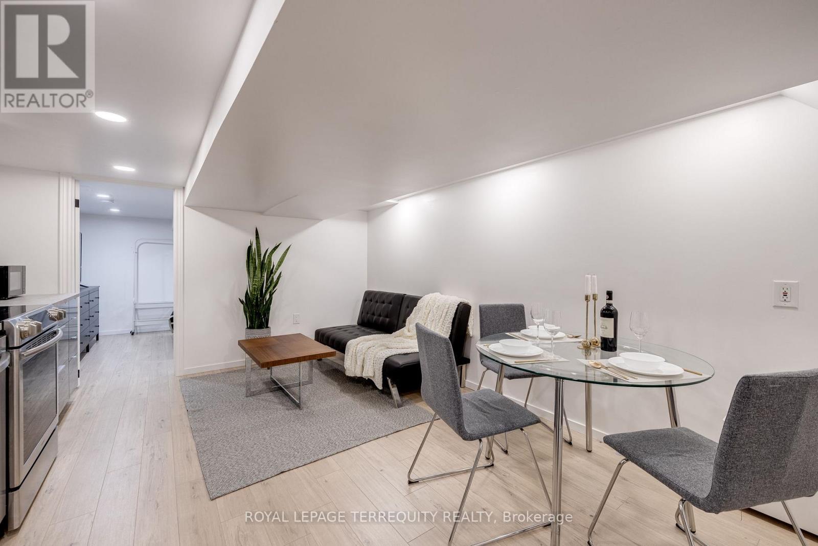 Bsmt - 490 Symington Avenue, Toronto, Ontario  M6N 2W5 - Photo 3 - W13517980
