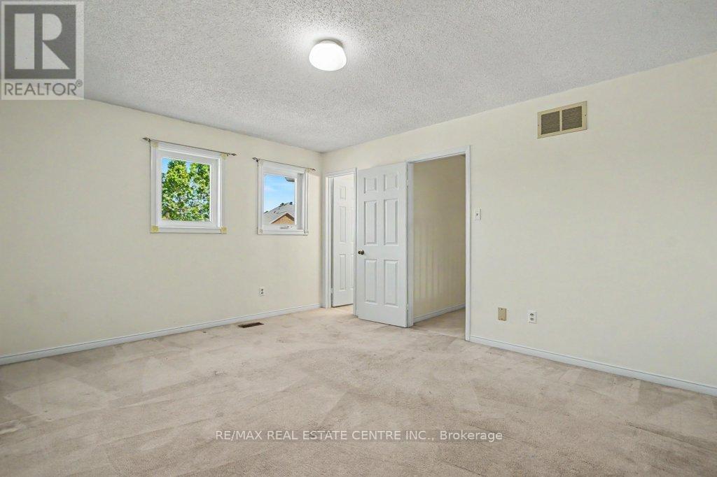 68 Moorehead Crescent, Brampton, Ontario  L6Z 4J6 - Photo 24 - W13517986