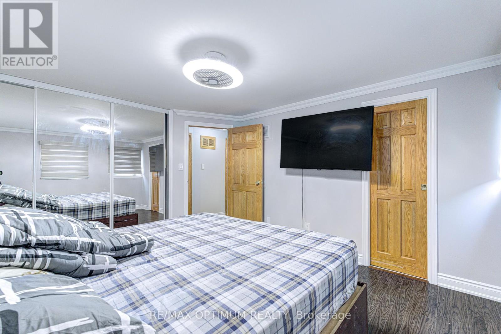 5 Roehampton Crescent, Brampton, Ontario  L6Y 2R3 - Photo 12 - W13518014