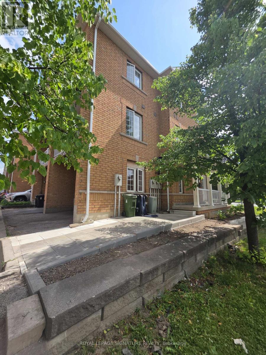 28 - 98 Birdstone Crescent, Toronto, Ontario  M6N 5H5 - Photo 15 - W13518062