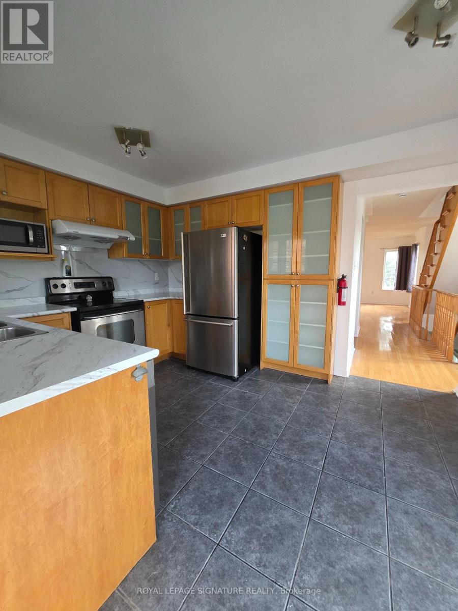 28 - 98 Birdstone Crescent, Toronto, Ontario  M6N 5H5 - Photo 3 - W13518062